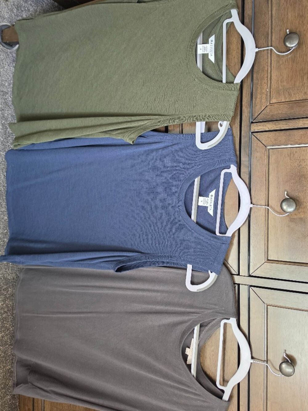 Casual tank tops - Athleta & Loft